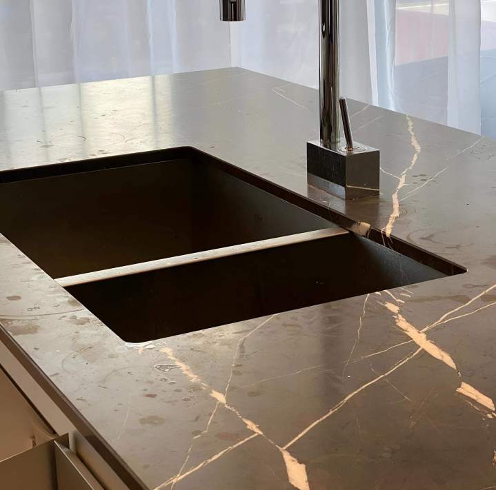 Kitchen sink Richmond Hill